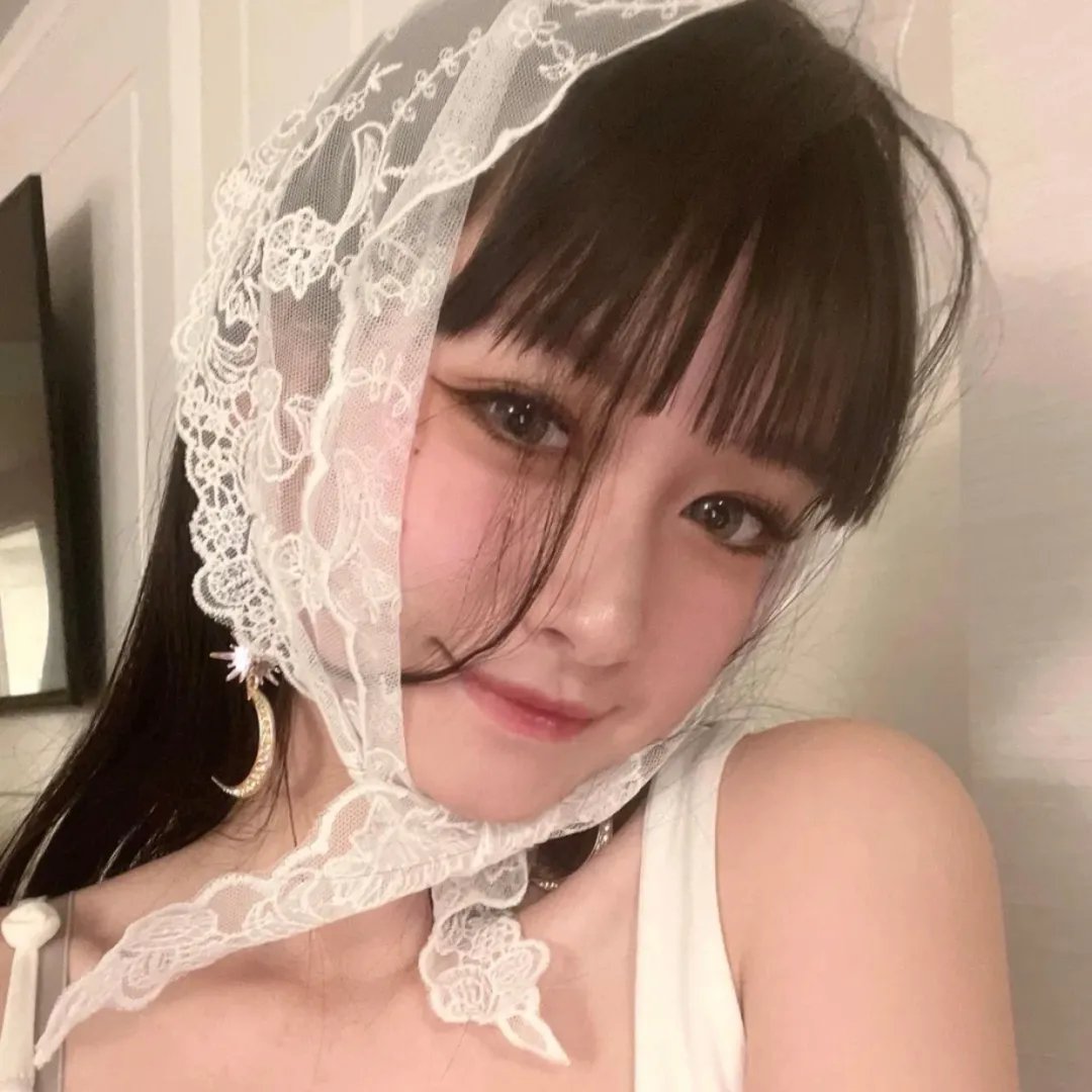 一周的偶像 海报